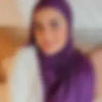 Freda, 22