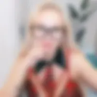 Gisana, 31